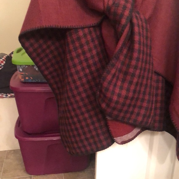 Women’s OS Woolrich blanket 🧣 scarf-reversible BN - Picture 9 of 9